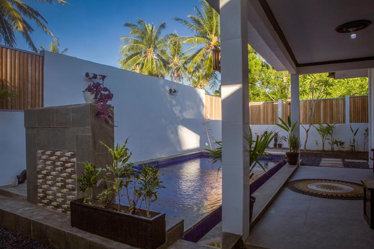 Sanctum Dive Villa With Private Pool กีลีตราวางัน ภายนอก รูปภาพ